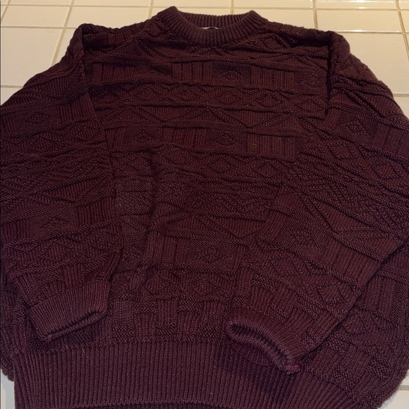Woolrich Other - Santana Sweater Size L Italy acrylic plum color 🐈‍⬛